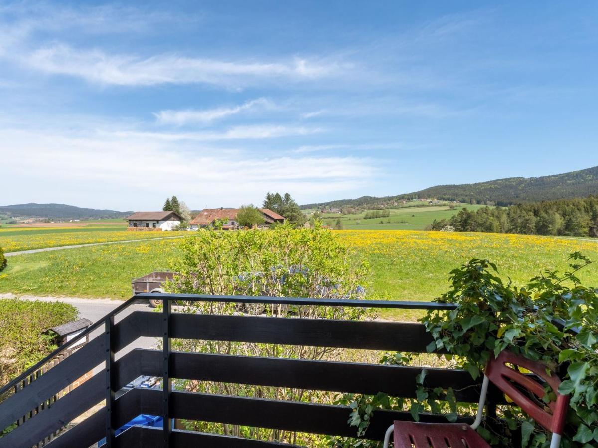 Quaint Holiday Home In Bad K Tzting With Garden Terrace Kötzting Екстериор снимка